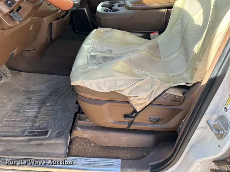 image for item DQ7715 2019 RAM 2500 Crew Cab pickup truck