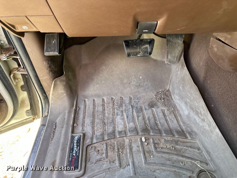 image for item DQ7715 2019 RAM 2500 Crew Cab pickup truck