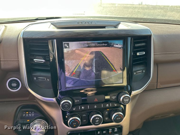 image for item DQ7715 2019 RAM 2500 Crew Cab pickup truck