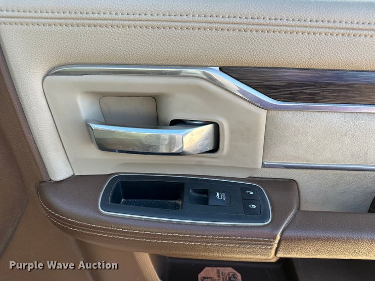 image for item DQ7715 2019 RAM 2500 Crew Cab pickup truck