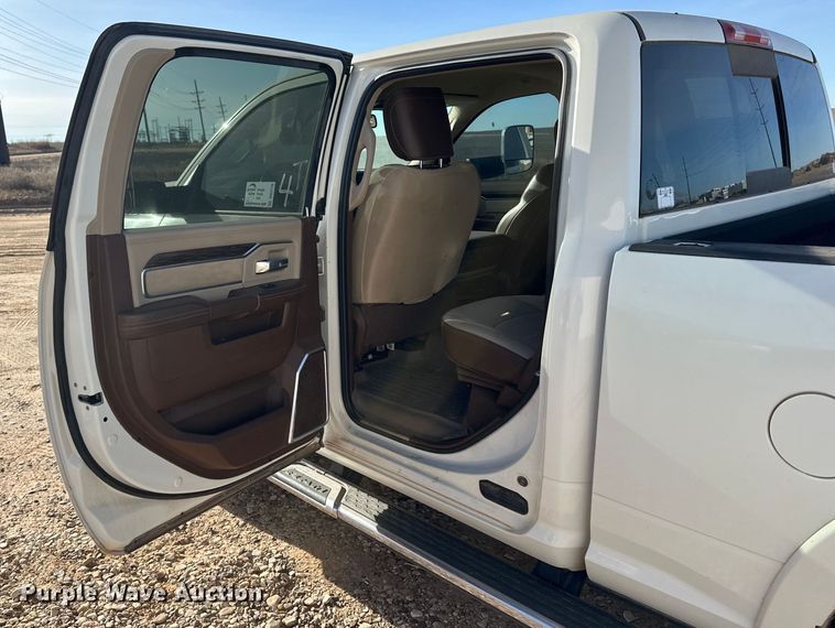 image for item DQ7715 2019 RAM 2500 Crew Cab pickup truck