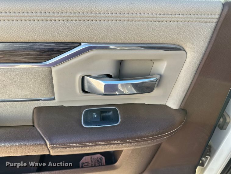 image for item DQ7715 2019 RAM 2500 Crew Cab pickup truck