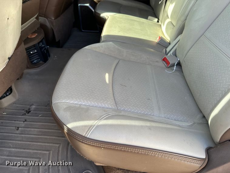 image for item DQ7715 2019 RAM 2500 Crew Cab pickup truck