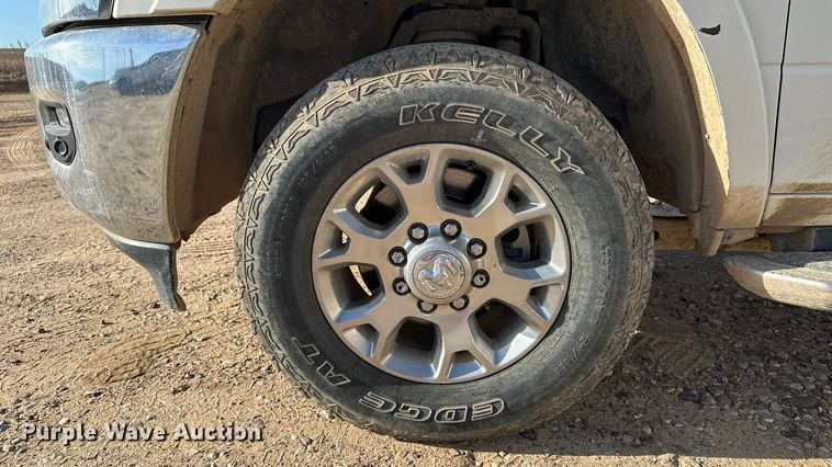 image for item DQ7715 2019 RAM 2500 Crew Cab pickup truck