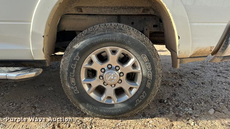 image for item DQ7715 2019 RAM 2500 Crew Cab pickup truck