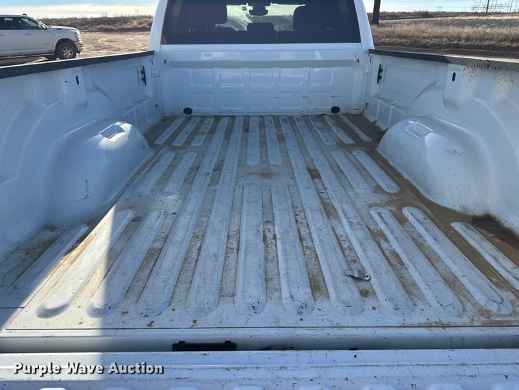 image for item DQ7717 2023 RAM 2500 Crew Cab pickup truck