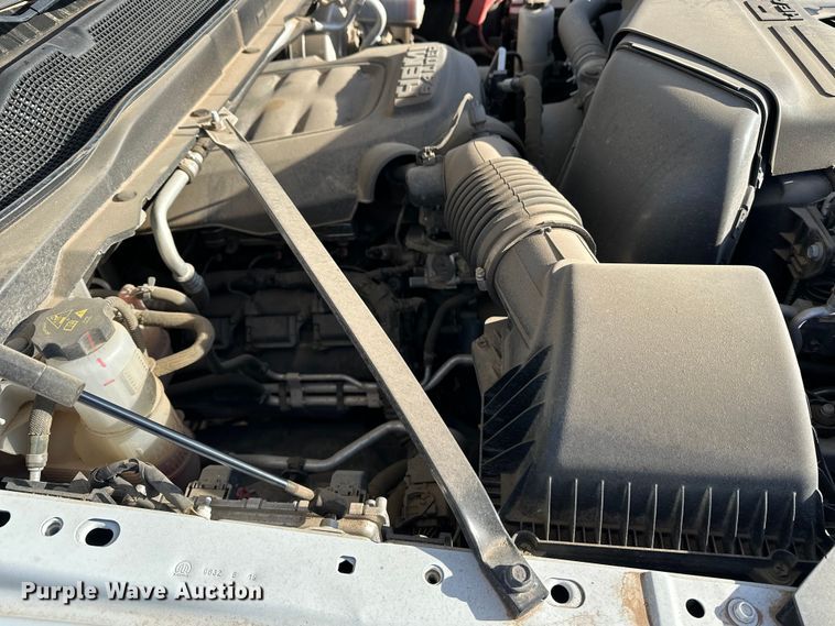 image for item DQ7717 2023 RAM 2500 Crew Cab pickup truck