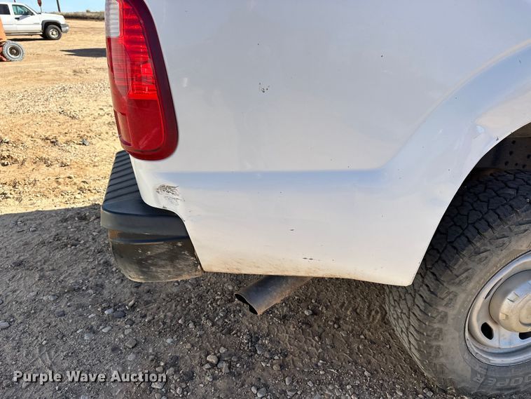 image for item DQ7719 2015 Ford F250 Super Duty Crew Cab pickup truck