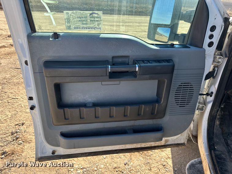 image for item DQ7719 2015 Ford F250 Super Duty Crew Cab pickup truck