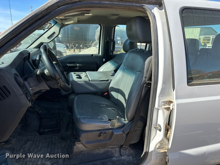 image for item DQ7719 2015 Ford F250 Super Duty Crew Cab pickup truck