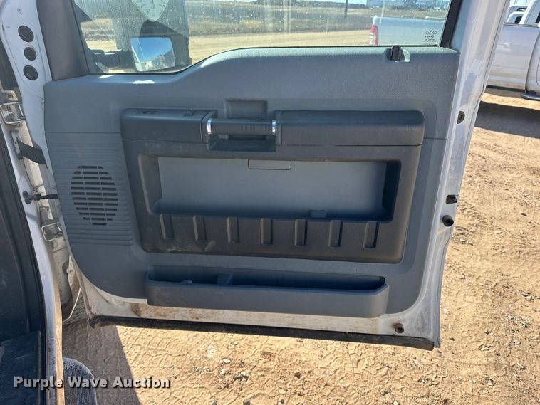 image for item DQ7719 2015 Ford F250 Super Duty Crew Cab pickup truck