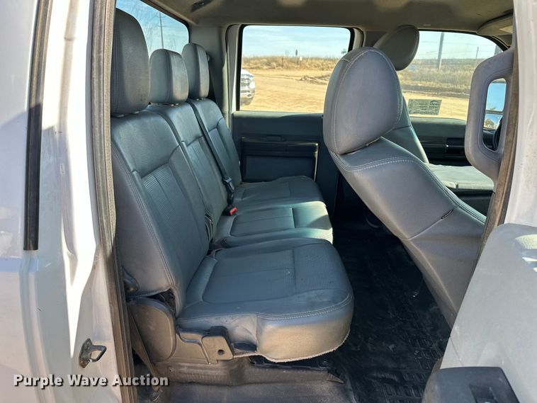 image for item DQ7719 2015 Ford F250 Super Duty Crew Cab pickup truck