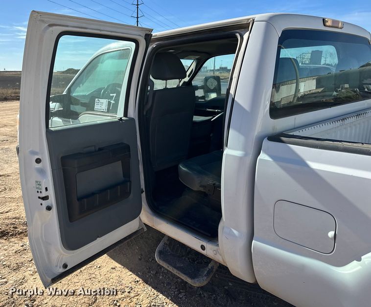 image for item DQ7719 2015 Ford F250 Super Duty Crew Cab pickup truck