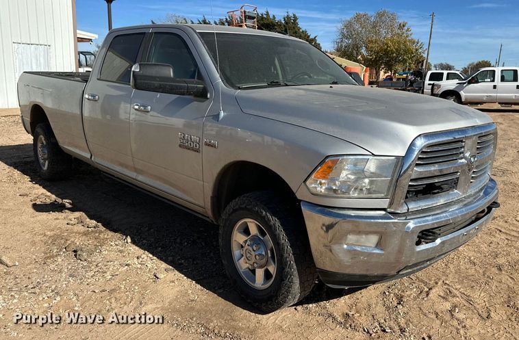 image for item DQ7720 2013 RAM 2500 Crew Cab pickup truck