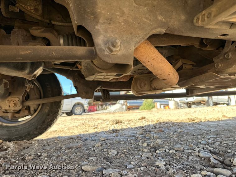 image for item DQ7720 2013 RAM 2500 Crew Cab pickup truck