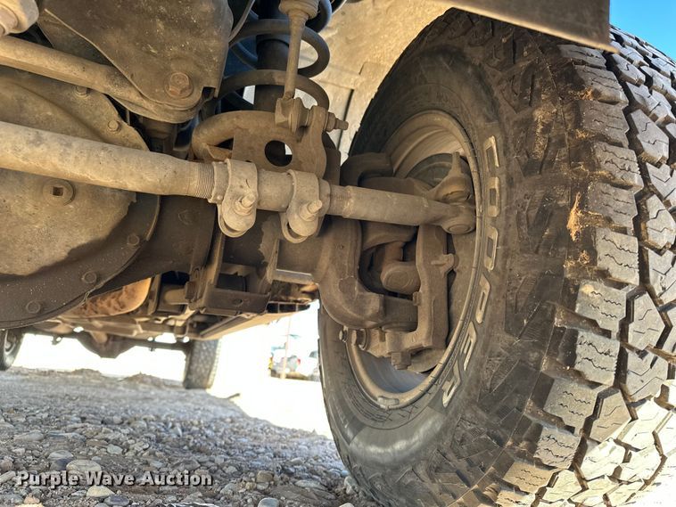 image for item DQ7720 2013 RAM 2500 Crew Cab pickup truck