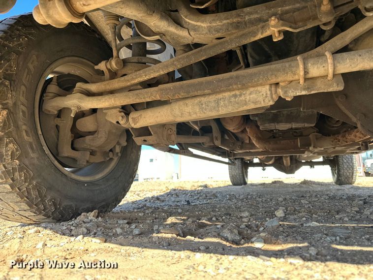 image for item DQ7720 2013 RAM 2500 Crew Cab pickup truck