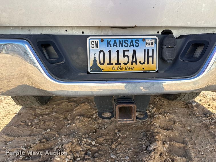 image for item DQ7720 2013 RAM 2500 Crew Cab pickup truck