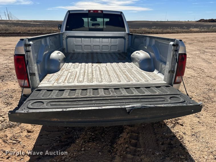 image for item DQ7720 2013 RAM 2500 Crew Cab pickup truck