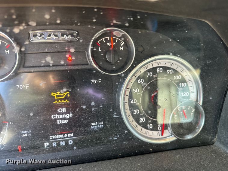 image for item DQ7720 2013 RAM 2500 Crew Cab pickup truck