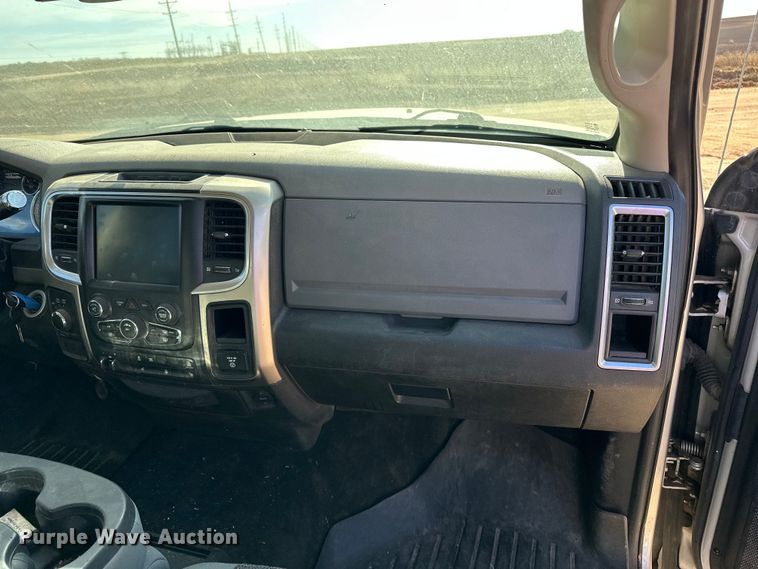 image for item DQ7720 2013 RAM 2500 Crew Cab pickup truck