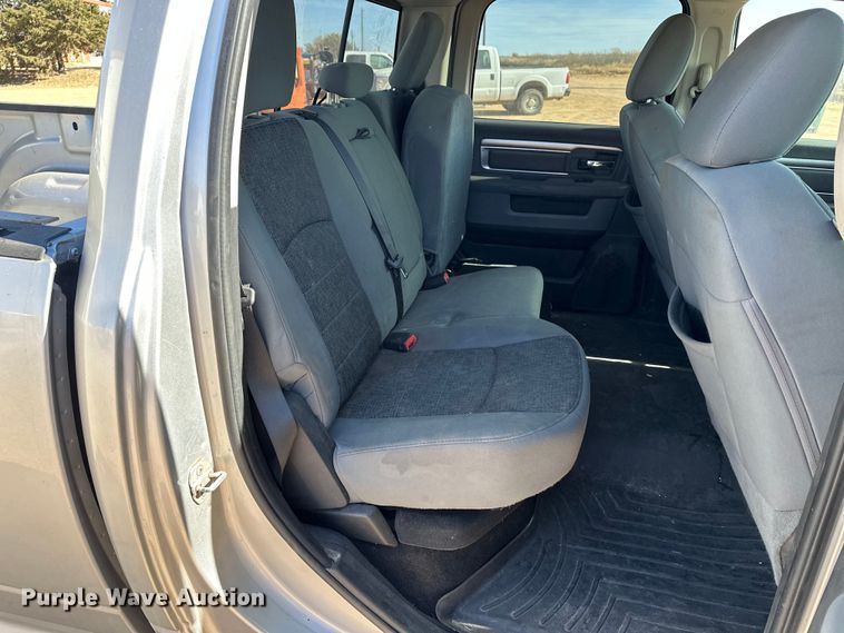 image for item DQ7720 2013 RAM 2500 Crew Cab pickup truck