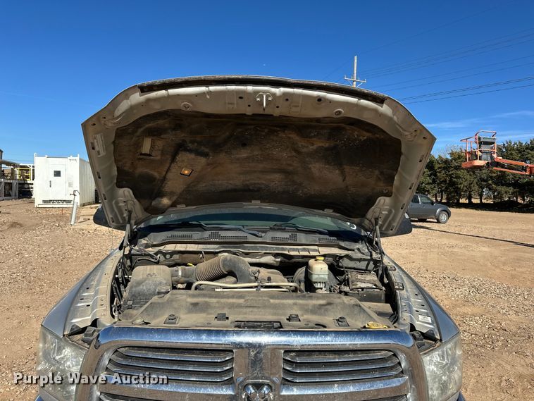 image for item DQ7720 2013 RAM 2500 Crew Cab pickup truck