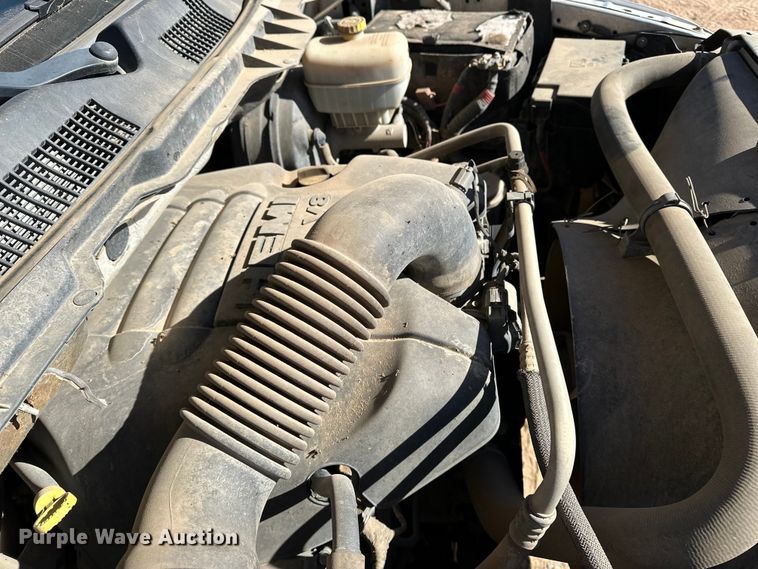 image for item DQ7720 2013 RAM 2500 Crew Cab pickup truck