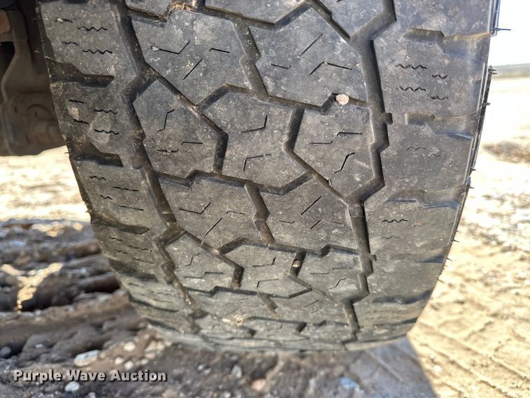 image for item DQ7720 2013 RAM 2500 Crew Cab pickup truck