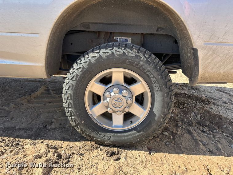 image for item DQ7720 2013 RAM 2500 Crew Cab pickup truck