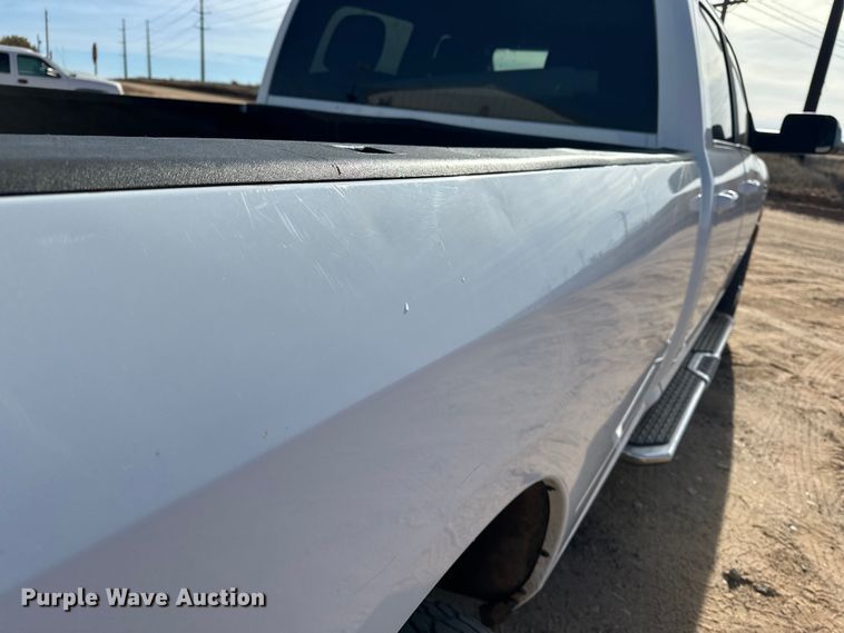 image for item DQ7722 2022 RAM 2500 Crew Cab pickup truck