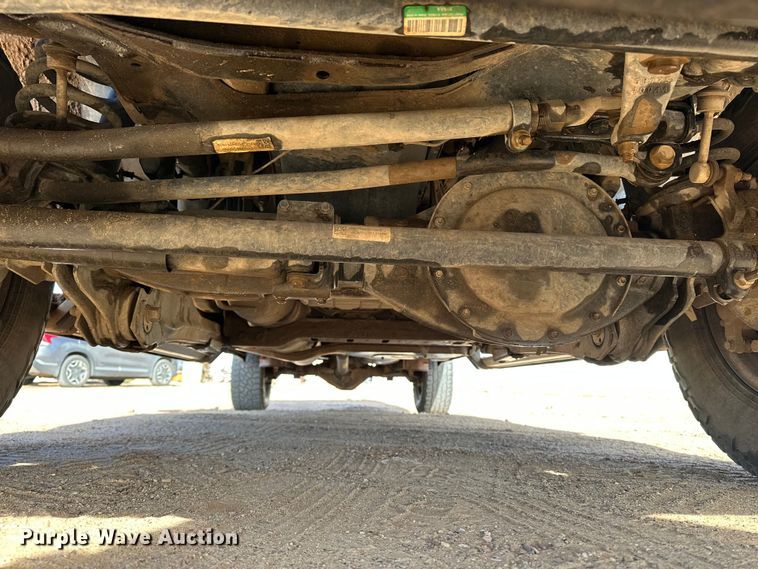 image for item DQ7722 2022 RAM 2500 Crew Cab pickup truck