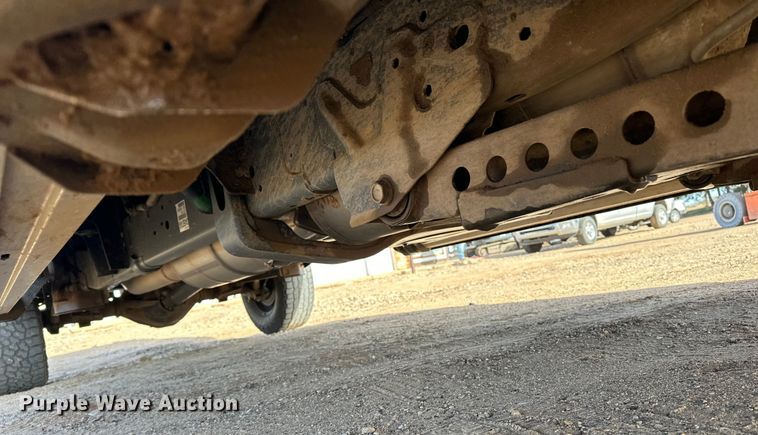 image for item DQ7722 2022 RAM 2500 Crew Cab pickup truck