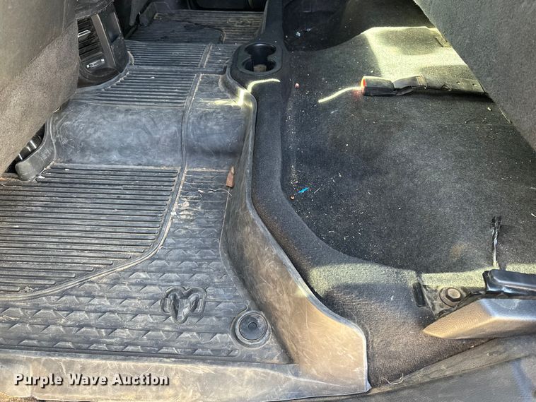 image for item DQ7722 2022 RAM 2500 Crew Cab pickup truck