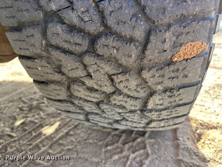 image for item DQ7722 2022 RAM 2500 Crew Cab pickup truck