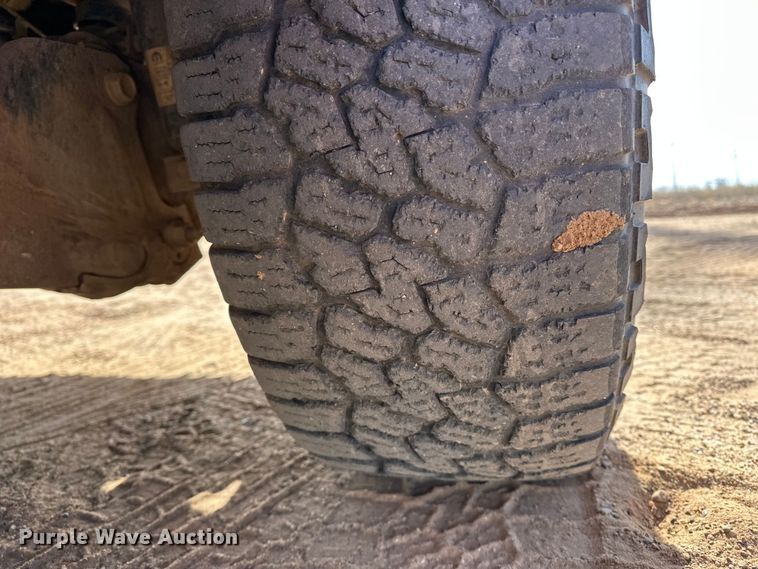 image for item DQ7722 2022 RAM 2500 Crew Cab pickup truck