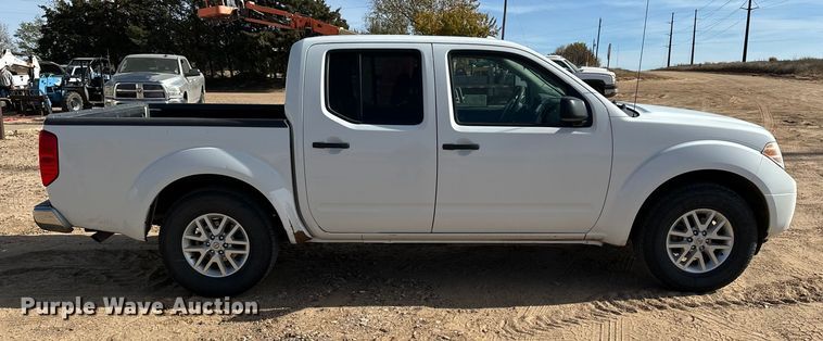 image for item DQ7723 2018 Nissan Frontier Crew Cab pickup truck