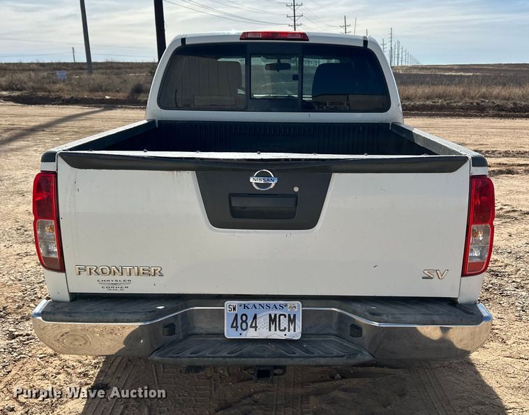 image for item DQ7723 2018 Nissan Frontier Crew Cab pickup truck