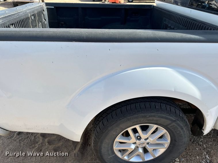 image for item DQ7723 2018 Nissan Frontier Crew Cab pickup truck