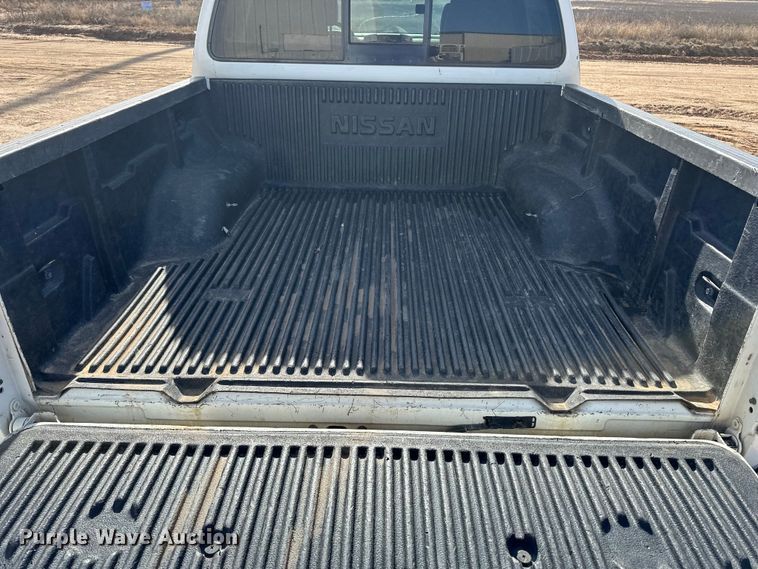 image for item DQ7723 2018 Nissan Frontier Crew Cab pickup truck