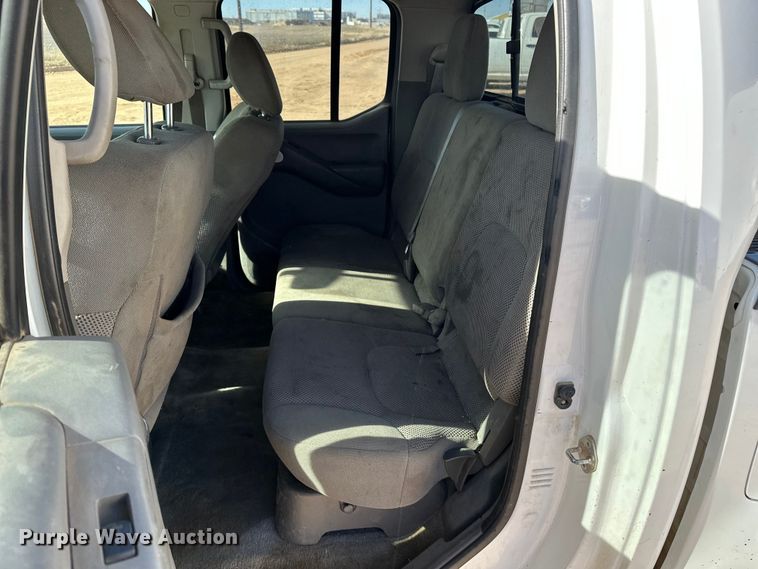 image for item DQ7723 2018 Nissan Frontier Crew Cab pickup truck