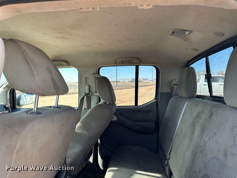 image for item DQ7723 2018 Nissan Frontier Crew Cab pickup truck