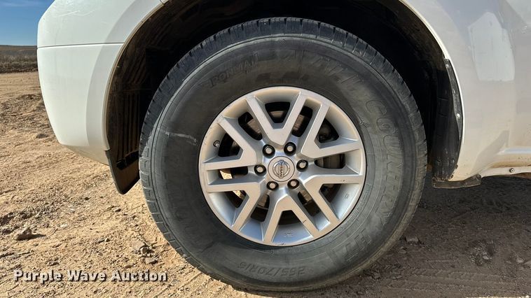 image for item DQ7723 2018 Nissan Frontier Crew Cab pickup truck