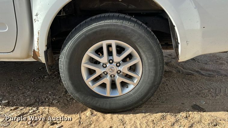 image for item DQ7723 2018 Nissan Frontier Crew Cab pickup truck