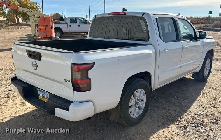 image for item DQ7726 2023 Nissan Frontier Crew Cab pickup truck