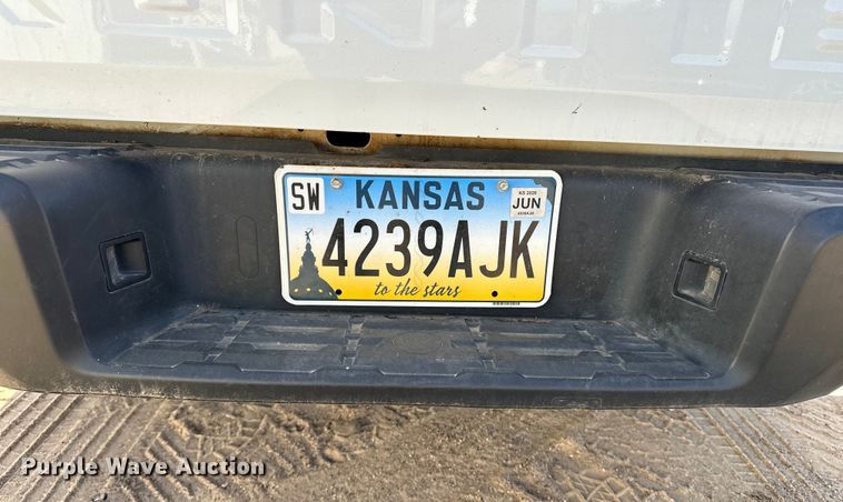 image for item DQ7726 2023 Nissan Frontier Crew Cab pickup truck