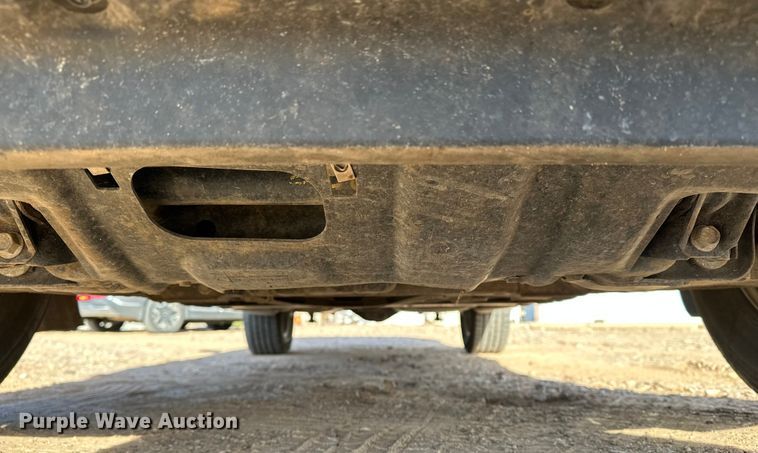 image for item DQ7726 2023 Nissan Frontier Crew Cab pickup truck