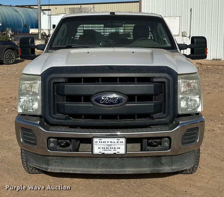 image for item DQ7727 2012 Ford F350 Super Duty Crew Cab pickup truck