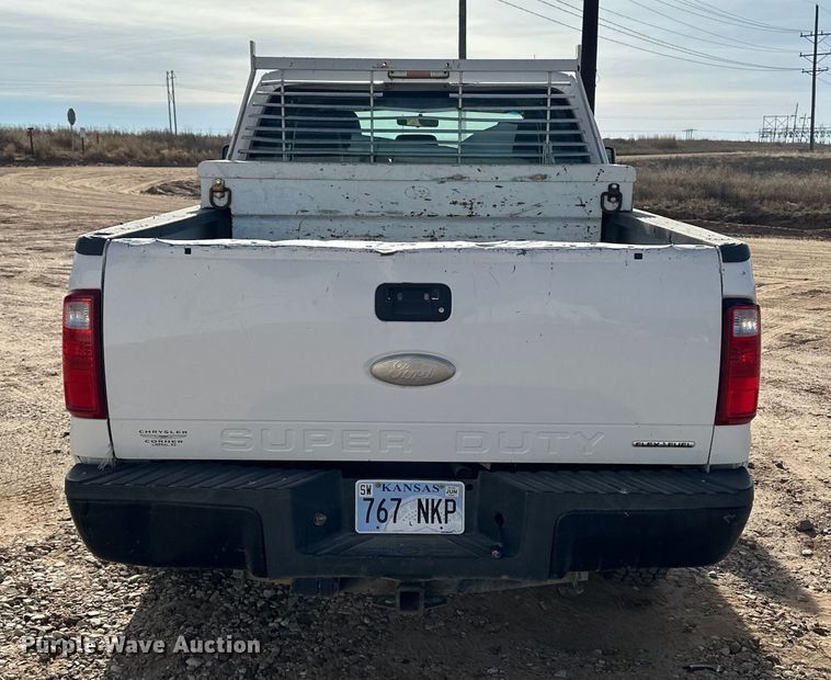 image for item DQ7727 2012 Ford F350 Super Duty Crew Cab pickup truck