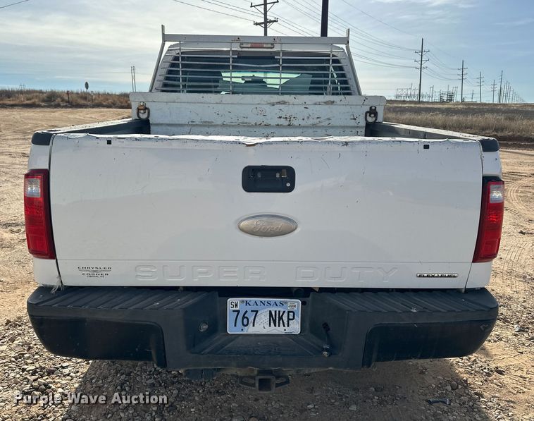 image for item DQ7727 2012 Ford F350 Super Duty Crew Cab pickup truck